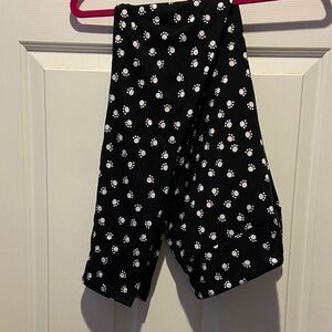 LuLaRoe TC Leggings- NEW / Never Worn- Black with White 🐾 Paws